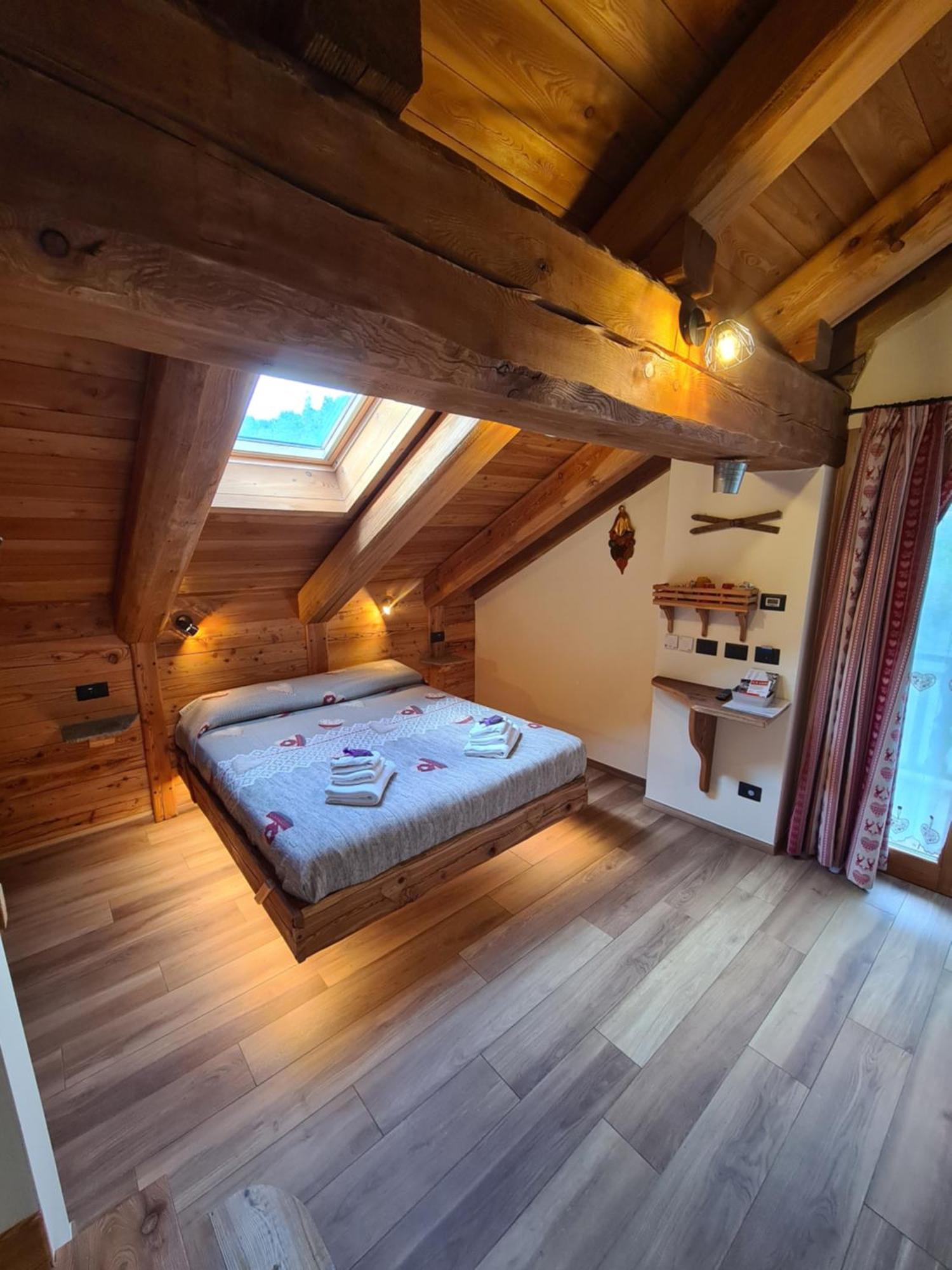 La Maison. Il Nido Dell'Aquila 巴多尼奇亚 外观 照片